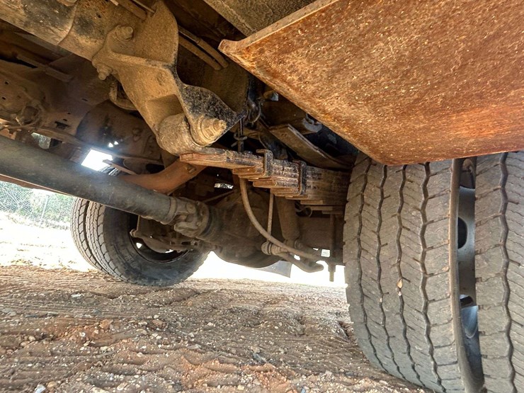 2013-dodge-ram-5500hd-image-51