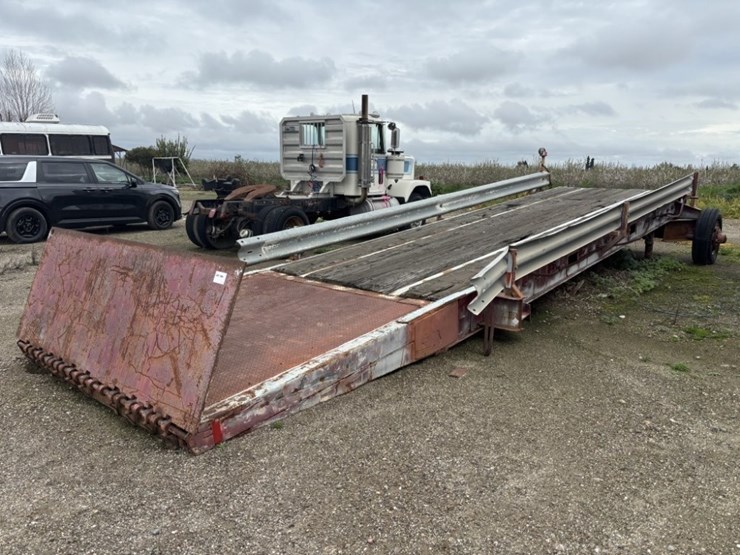 portable-loading-ramp-image-1