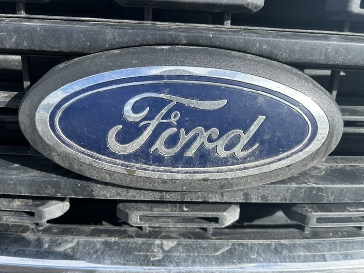 2021-ford-f150-xlt-image-9