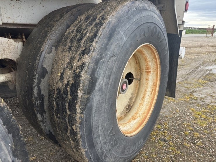 1983-ste-6500-image-12