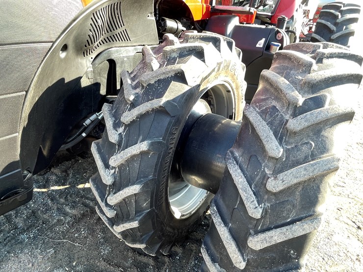 case-ih-magnum-315-image-18