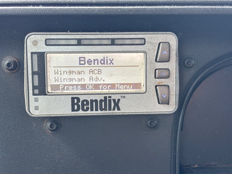 international-prostar-image-27