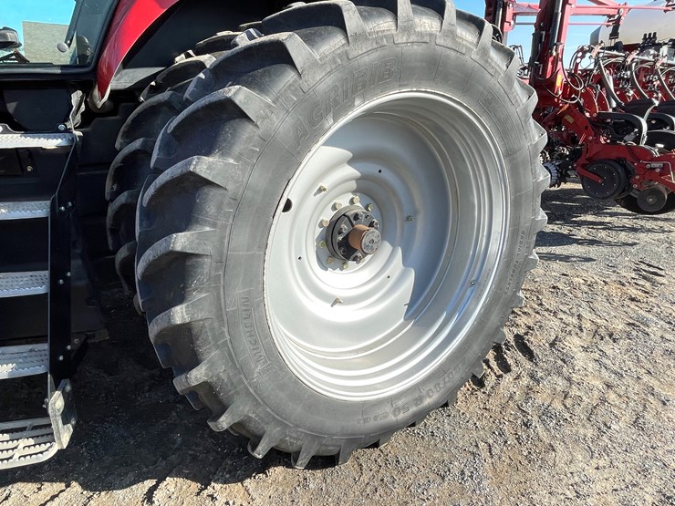 case-ih-magnum-315-image-28