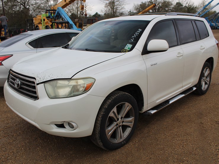 2008-toyota-highlander-image-1