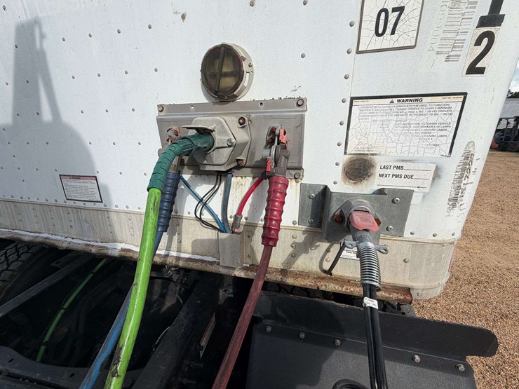 2004-great-dane-53-image-7