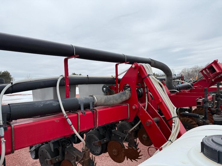 2004-case-ih-1200-image-31