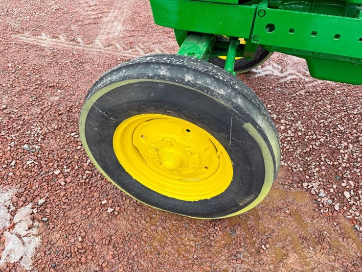 john-deere-2010-image-10