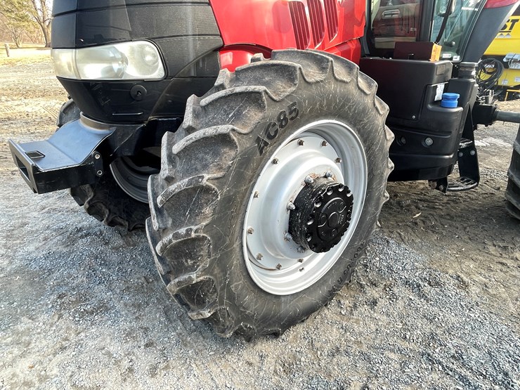 #101-•-case-ih-185-puma-tractor-(2nd-owner)-image-12