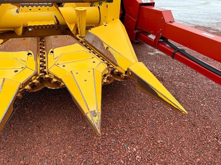 new-holland-3pn-image-8