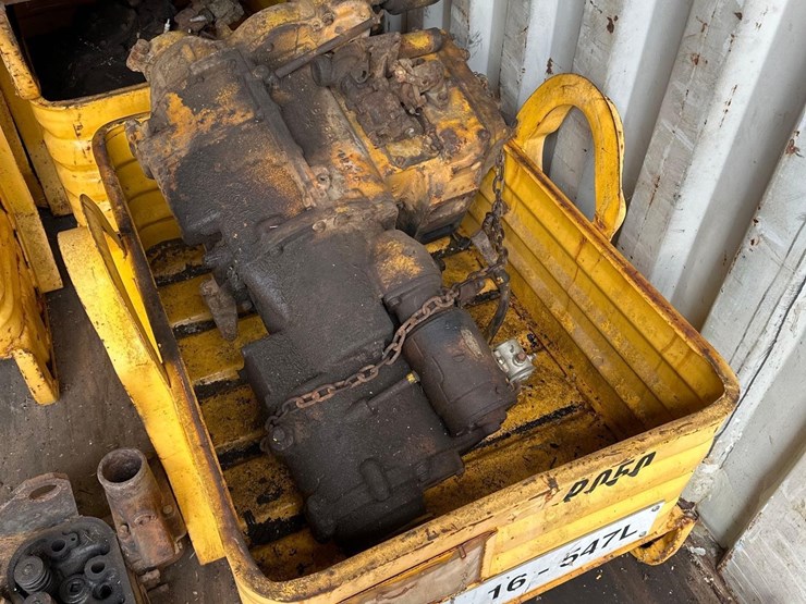 20'-container-w/-all-contents-(hess)-image-5