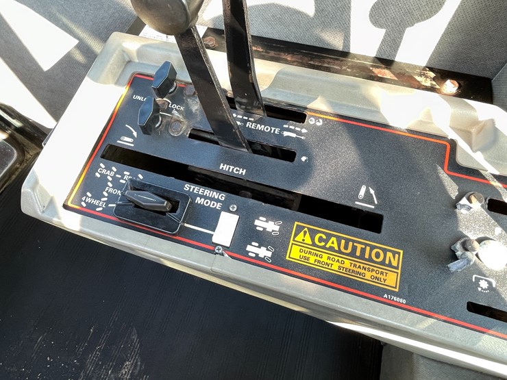 1984-case-ih-4994-image-70