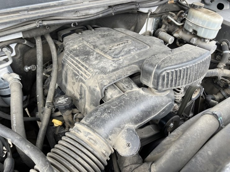 2012-gmc-2500-image-12