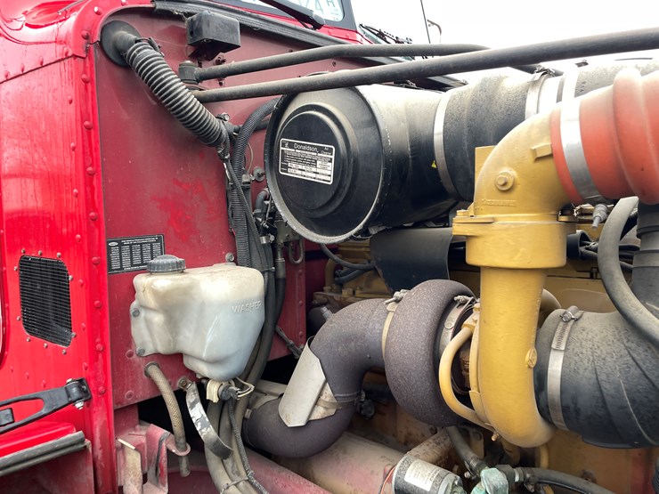 1991-peterbilt-377-image-51