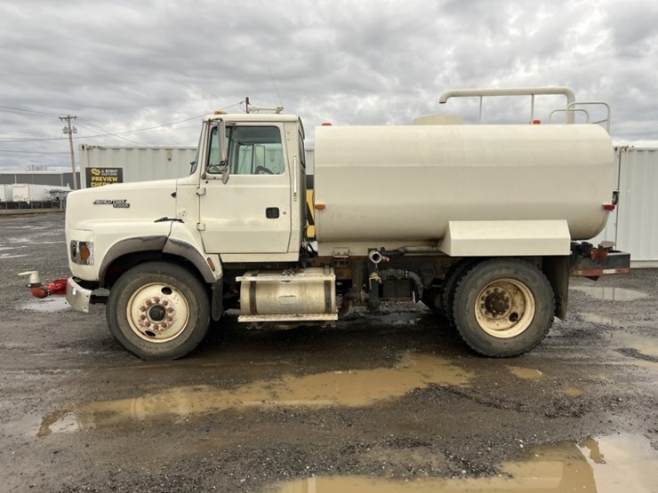 1995-ford-l9000-image-7