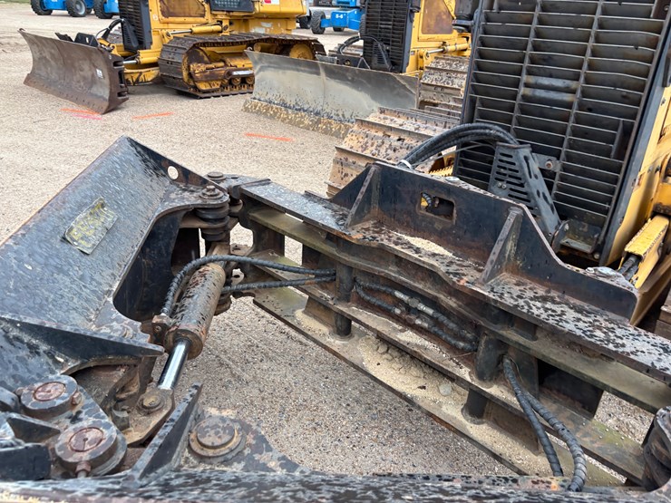 deere-650h-lgp-image-28