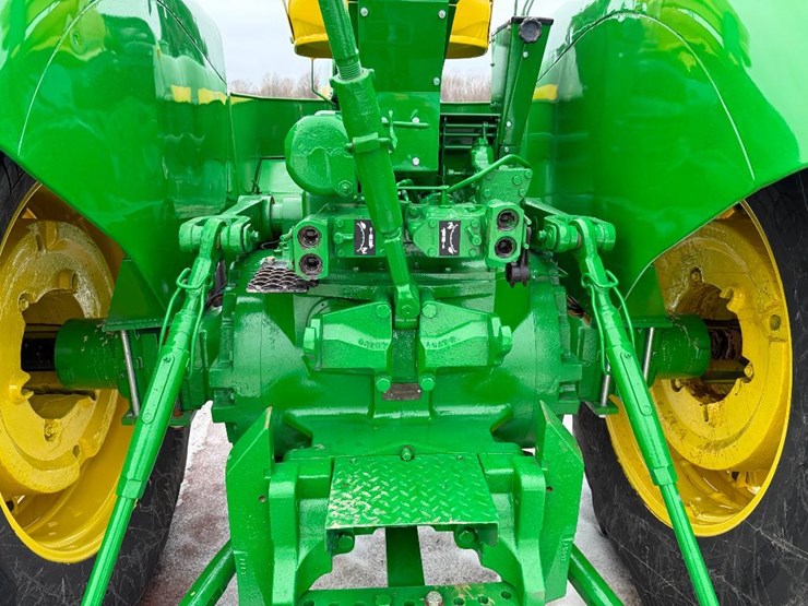 john-deere-6030-image-26