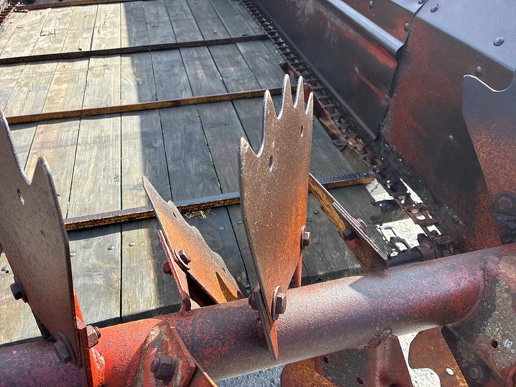 new-holland-513-image-16