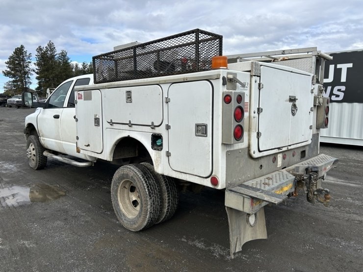 2005-dodge-ram-2500-image-3