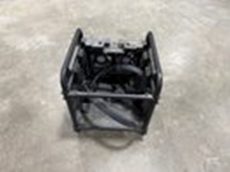 #557-•-t40-sprayer-drone-image-1