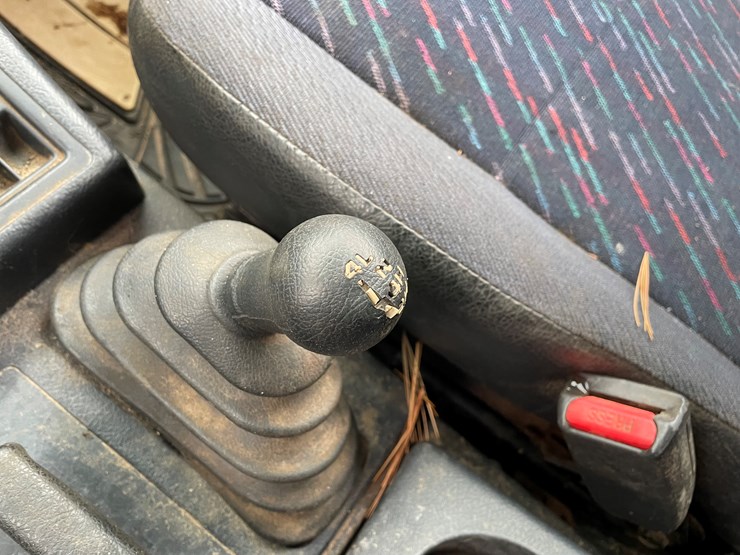 1998-chevrolet-tracker-image-37