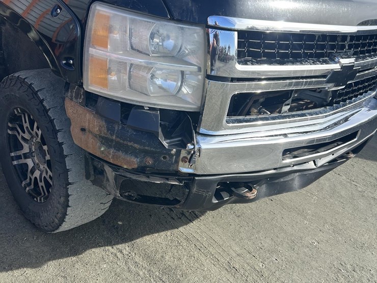 2008-chevrolet-silverado-2500hd-ltz-image-3