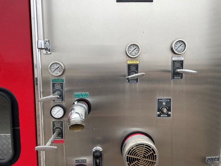 1991-peterbilt-377-image-28