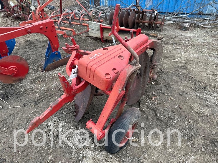 1pt-fast-hitch-2-bottom-disc-plow-(hess)-image-2