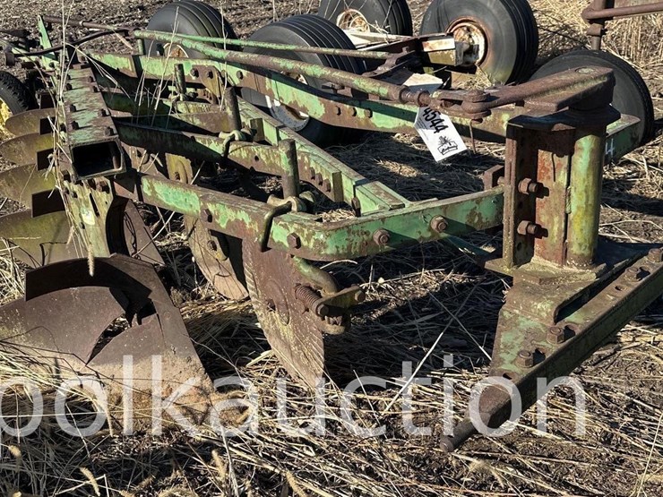 john-deere-5-image-1