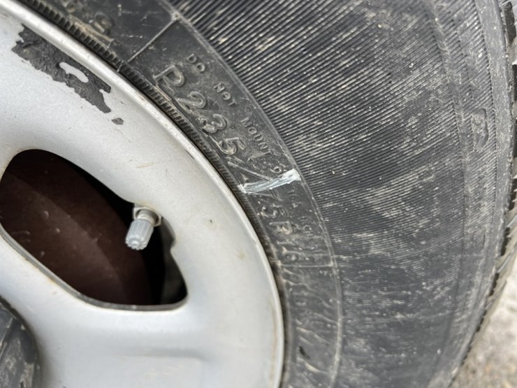 2012-chevrolet-colorado-image-18