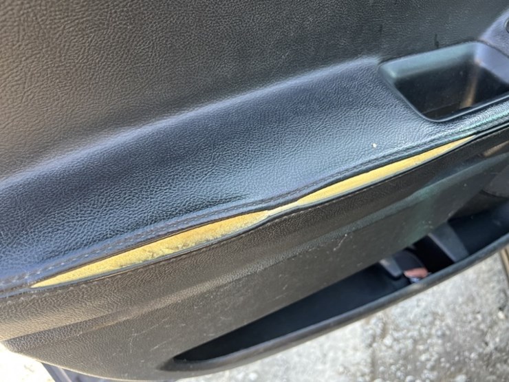 2016-ford-explorer-image-29