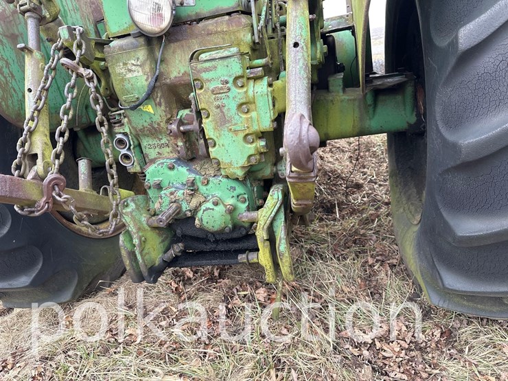 john-deere-720-image-12