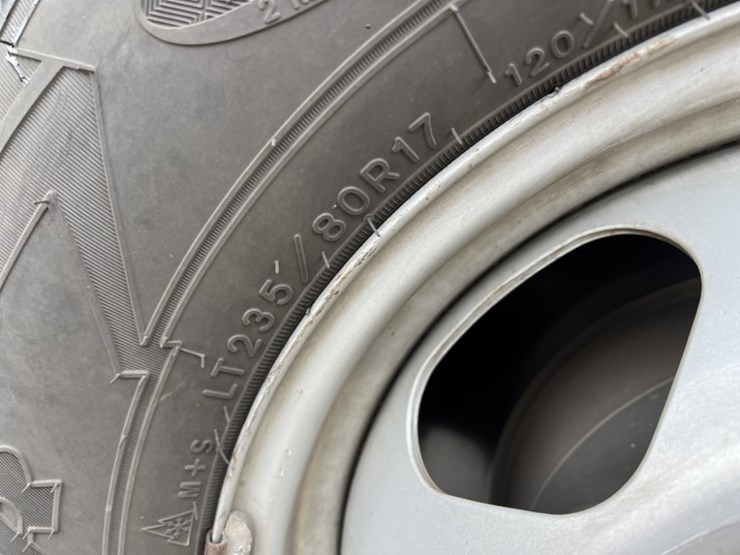 2011-liftmoore-3200ree-image-17