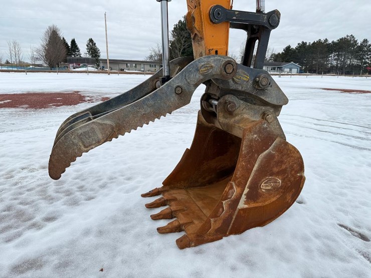 case-cx210d-image-35