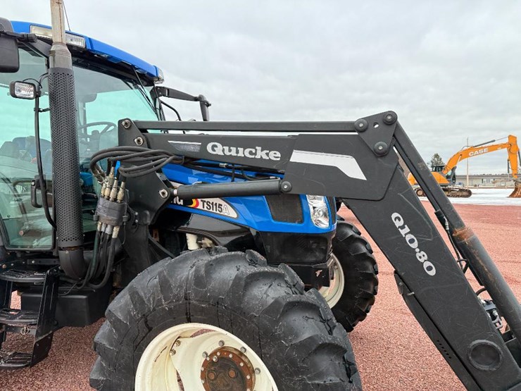new-holland-ts115a-image-33