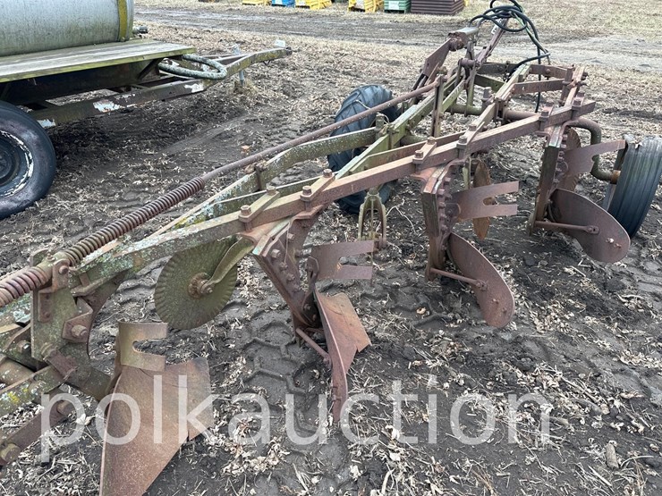 4-bottom-pull-type-plow---14"-(hess)-image-7