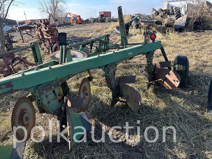 john-deere-3100-image-7