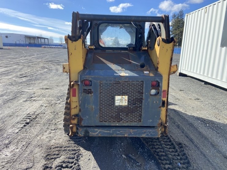 2023-deere-317g-image-4