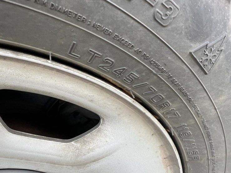 2009-ford-f150-xl-image-19