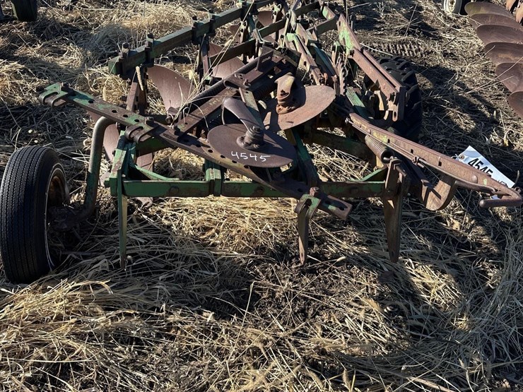 john-deere-5-image-2