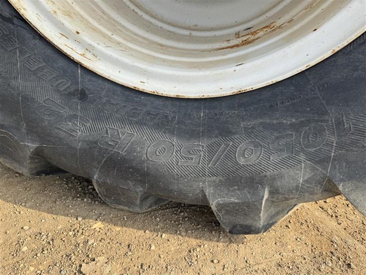 2005-john-deere-100-image-56