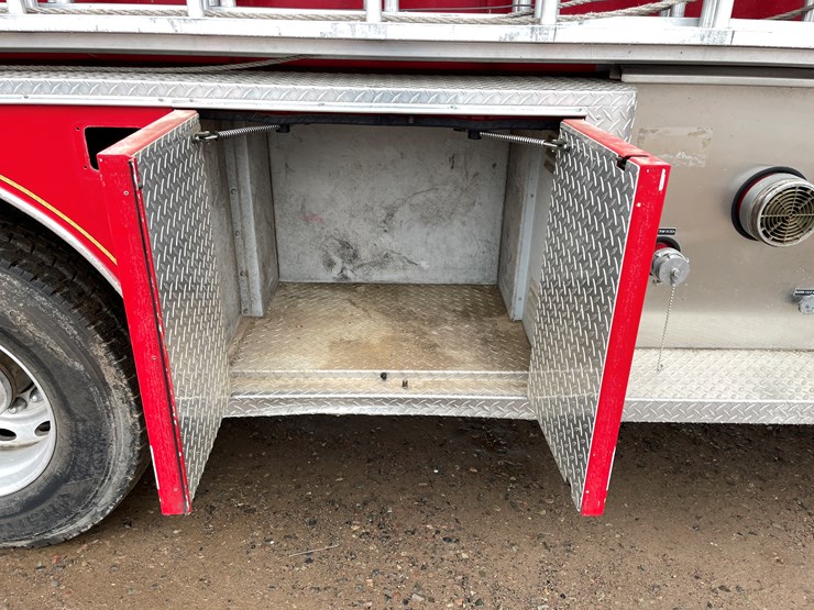 1991-peterbilt-377-image-16