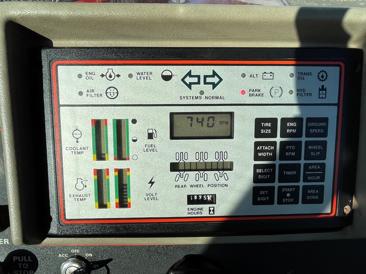 1984-case-ih-4994-image-78