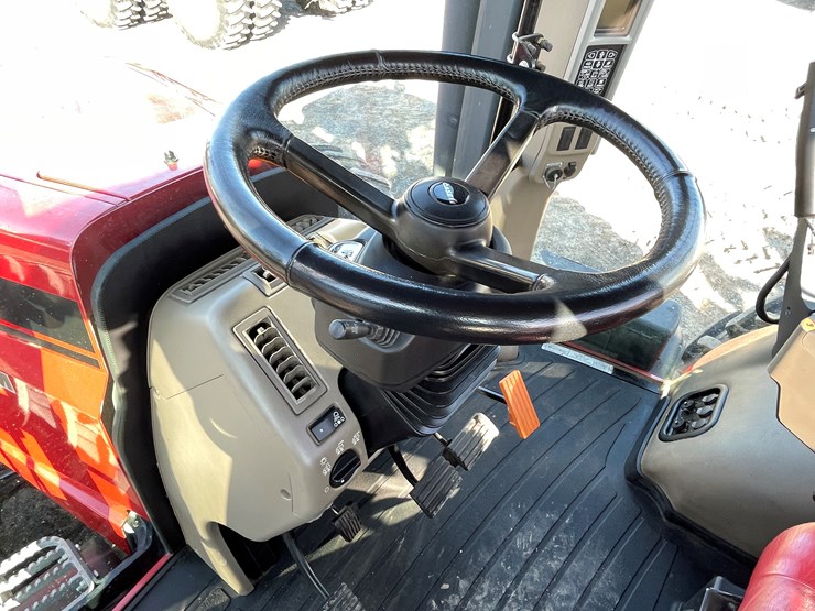 case-ih-magnum-315-image-72