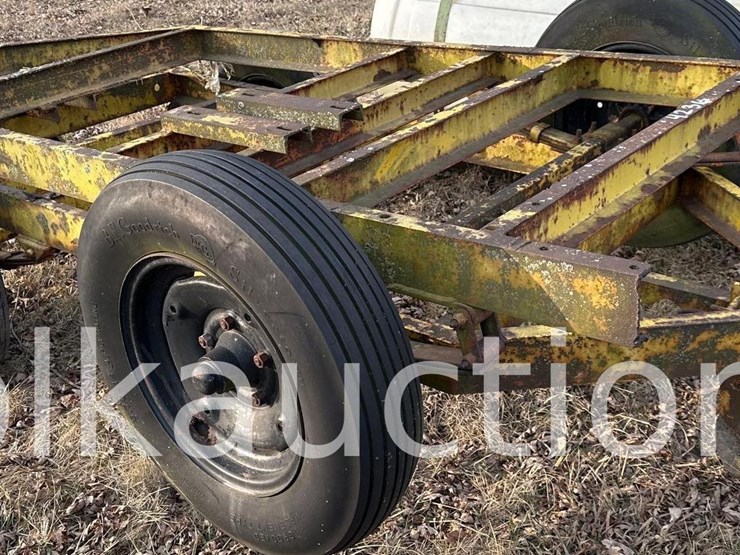 (2)-single-axle-trailers-(no-titles)-(hess)-image-1