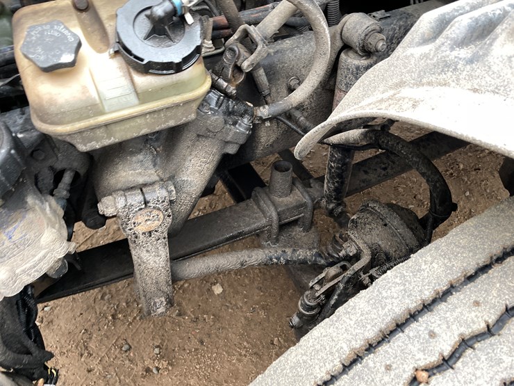 #1482-•-2009-freightliner-truck-tractor-(has-mn-title)-image-23