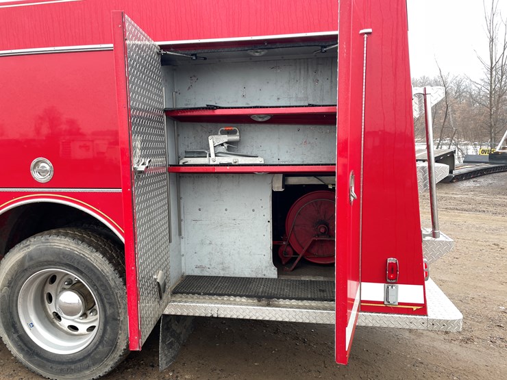 1991-peterbilt-377-image-21