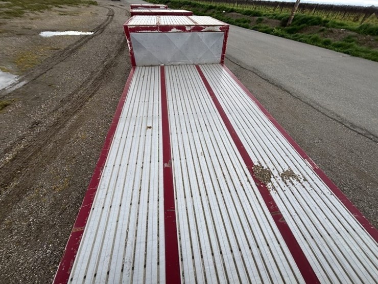 2016-dc-t/a-double-drop-pup-trailer-image-25