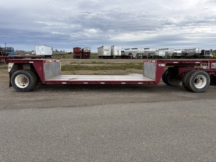 2016-dc-t/a-double-drop-pup-trailer-image-6