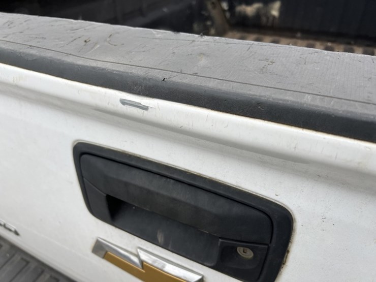 2016-chevrolet-colorado-image-21