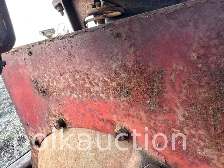 farmall-f-series-(no-tag)-(hess)-image-6